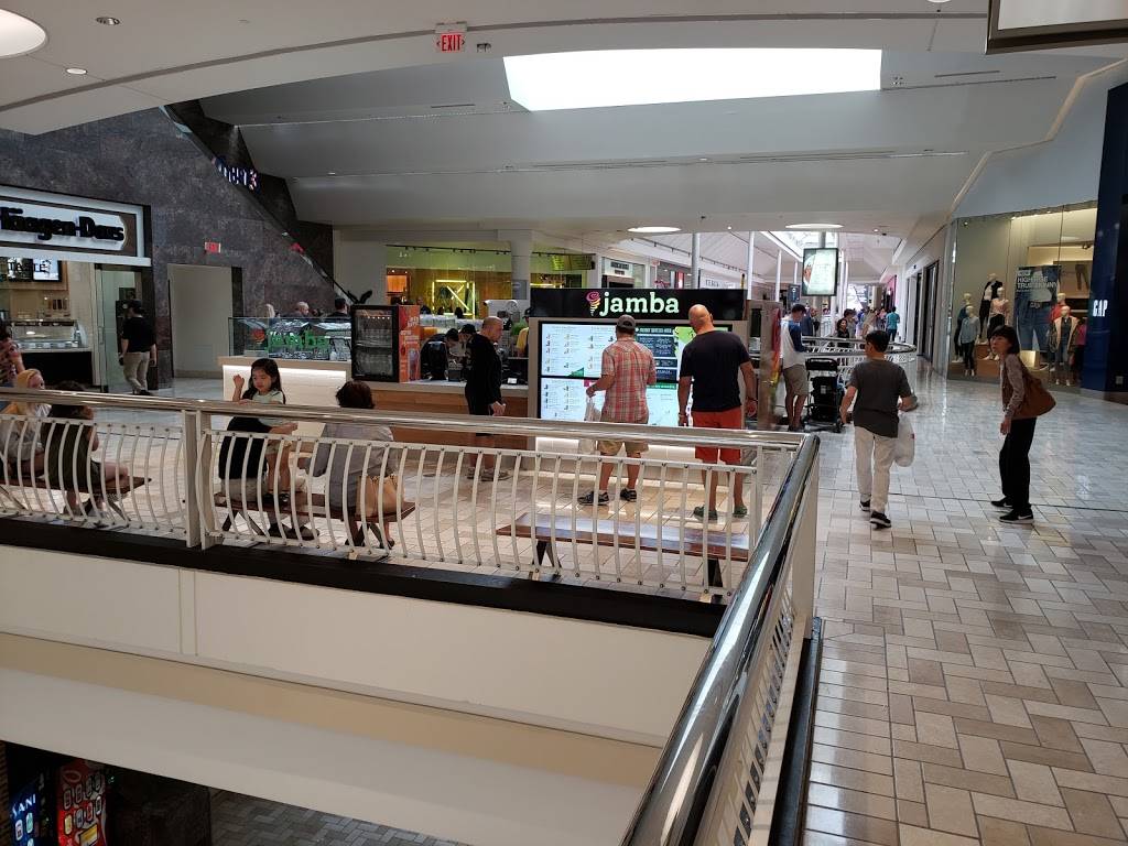 Jamba | restaurant | 1961 Chains Bridge Rd, Kiosk #KSK12U, Tysons, VA 22102, USA | 5714247553 OR +1 571-424-7553