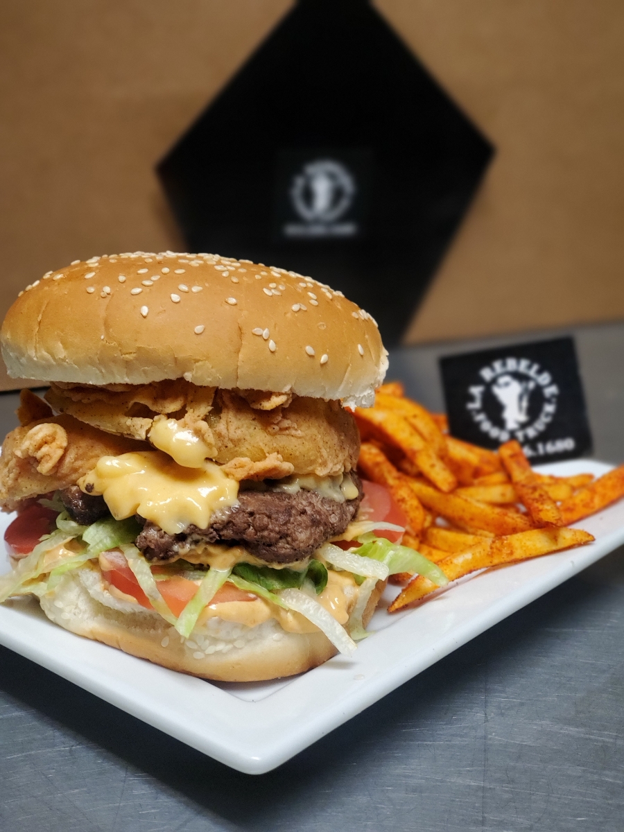 La Rebelde Food Truck | restaurant | 90 E Lisa Dr, Chaparral, NM 88081, USA | 9152261680 OR +1 915-226-1680