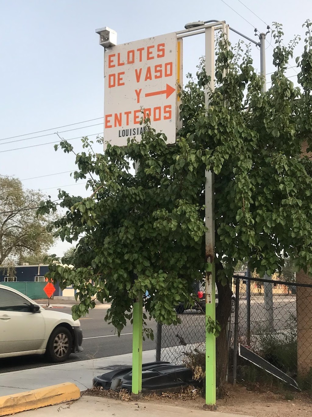 Elotes Louisiana | restaurant | 445 Louisiana Blvd SE, Albuquerque, NM 87108, USA | 5057206699 OR +1 505-720-6699