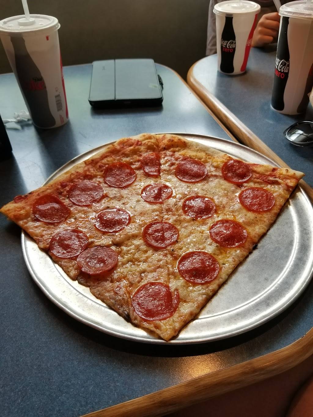 Randys Pizza | restaurant | 4810 Hope Valley Road suite 112 suite 112, Durham, NC 27707, USA | 9194036850 OR +1 919-403-6850