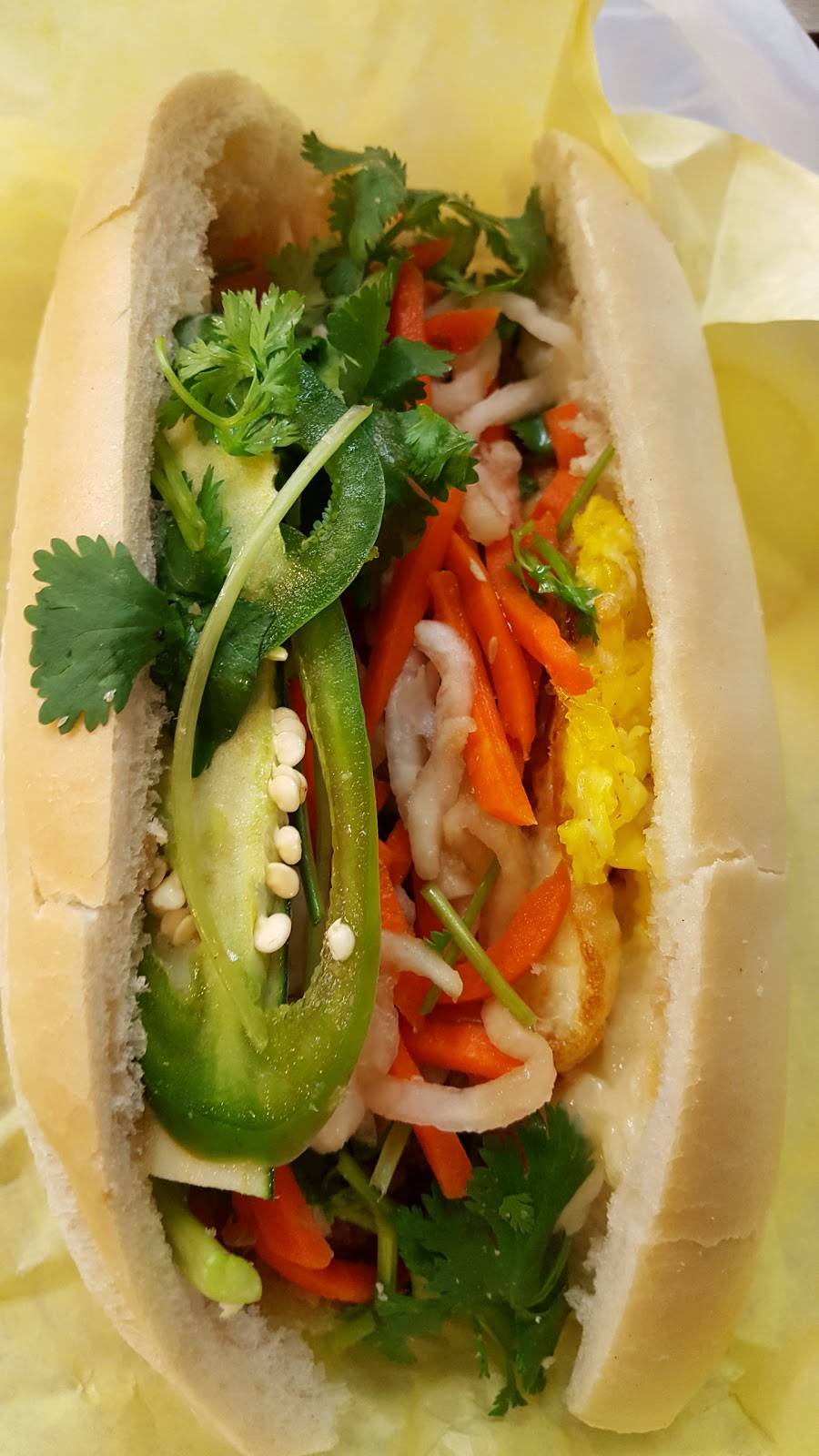 Banh Mi Ba Le | meal takeaway | 1909 International Blvd, Oakland, CA 94606, USA | 5102619800 OR +1 510-261-9800