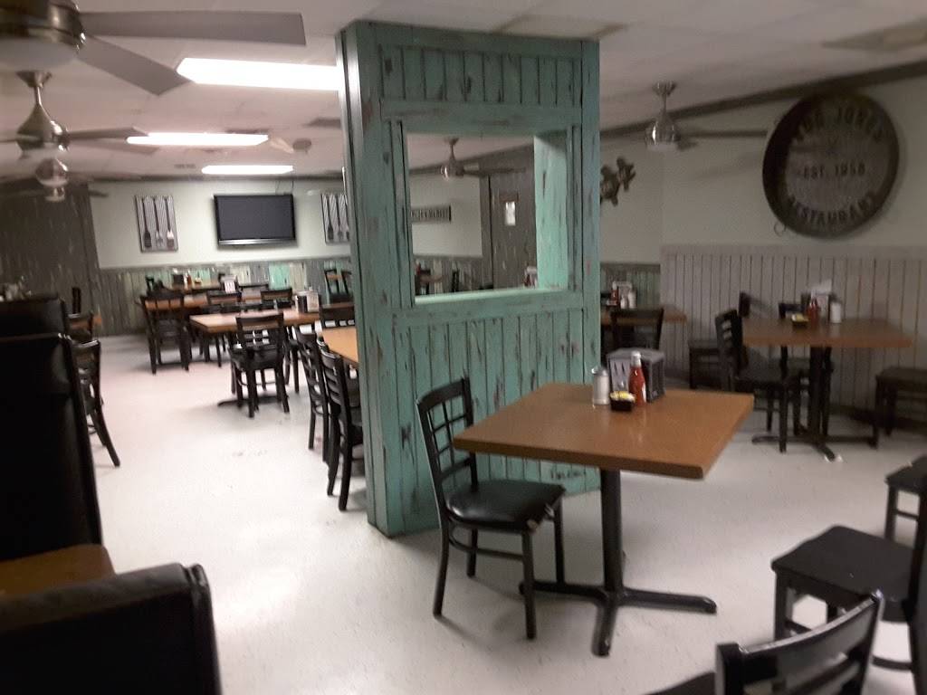 Bud Jones Restaurant | restaurant | 1440 SW Military Dr, San Antonio, TX 78221, USA | 2109779161 OR +1 210-977-9161