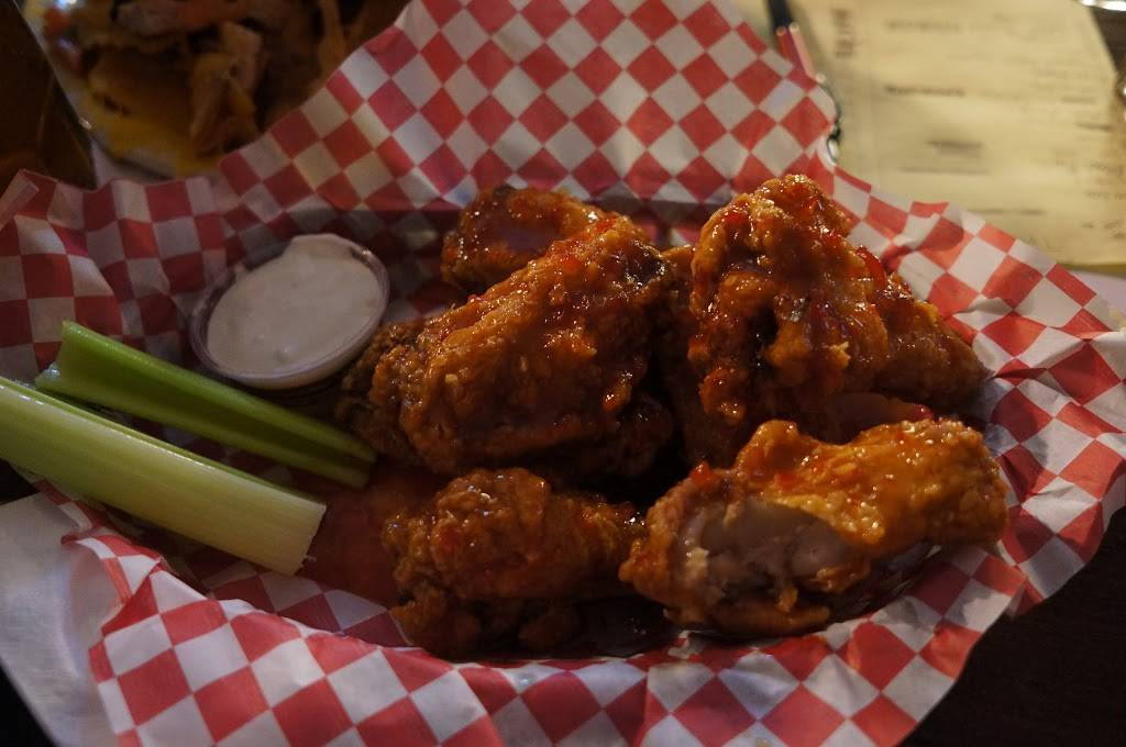 Lenys Place | restaurant | 2219 N 56th St, Seattle, WA 98103, USA | 2066329175 OR +1 206-632-9175