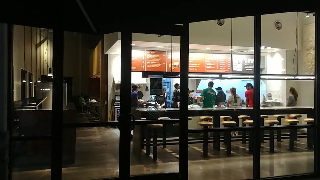 Chipotle Mexican Grill | restaurant | 7002 Gunn Hwy Ste 101, Tampa, FL 33625, USA | 8139254408 OR +1 813-925-4408