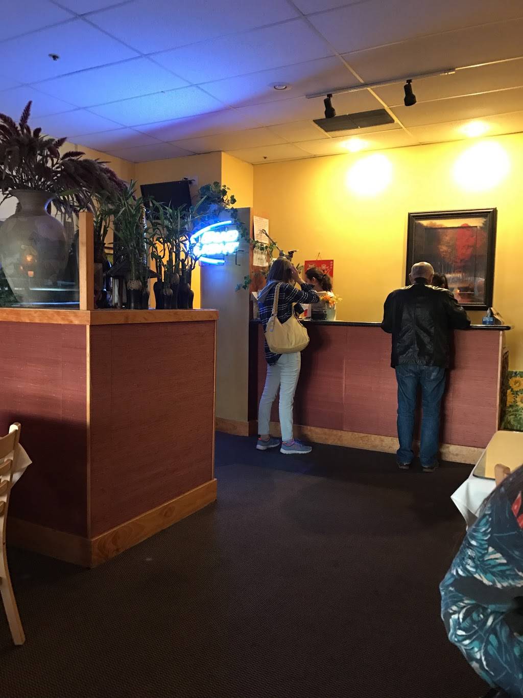 Mandarin Garden | restaurant | 8627 Highland Dr, Sandy, UT 84093, USA | 8019440303 OR +1 801-944-0303