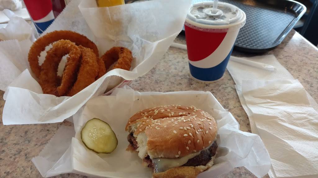 Woodies Drive-in | restaurant | 509 Long Beach Blvd, Ship Bottom, NJ 08008, USA | 6093617300 OR +1 609-361-7300