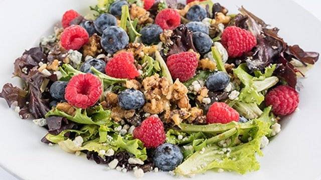 Cardones Restaurant & Bar | restaurant | 377 W Main St, Westerville, OH 43081, USA | 6143922267 OR +1 614-392-2267