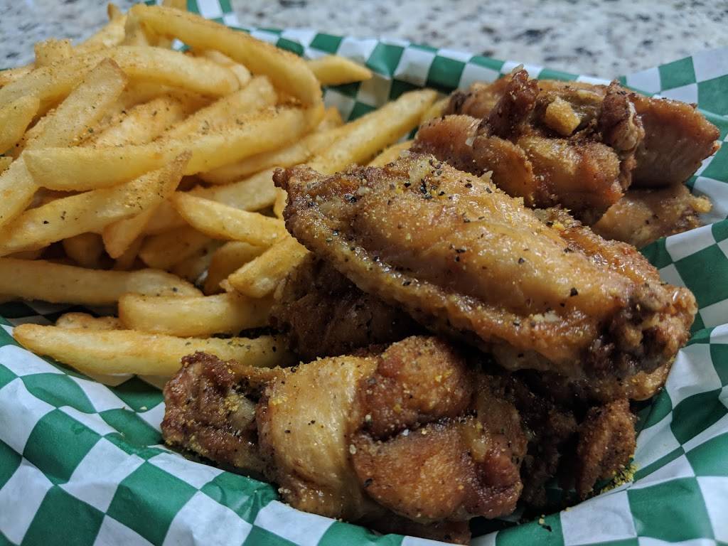 Dream Wings | restaurant | 3425 Ella Blvd, Houston, TX 77018, USA | 7136405705 OR +1 713-640-5705