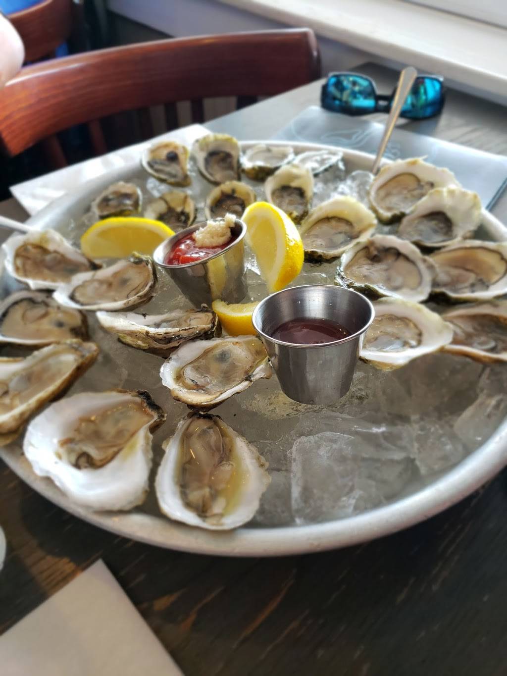 Matunuck Oyster Bar | restaurant | 618-500 Succotash Rd, South Kingstown, RI 02879, USA | 4037834202 OR +1 403-783-4202