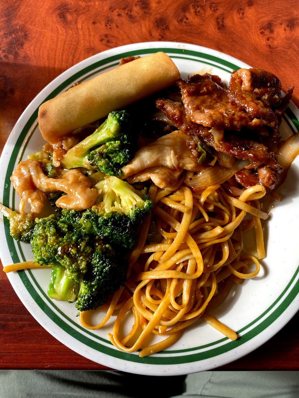 China Buffet | restaurant | 125 N Dumas Ave, Dumas, TX 79029, USA | 8069353337 OR +1 806-935-3337