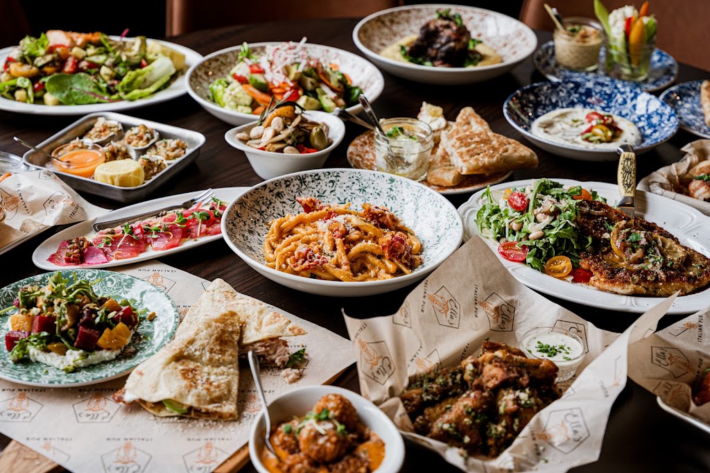 Ellas Italian Pub - Elmhurst | restaurant | 100 N York St, Elmhurst, IL 60126, USA | 6305631020 OR +1 630-563-1020