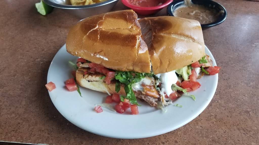 Taqueria El Mexicano Grill | restaurant | 812 E Central Ave, Belton, TX 76513, USA | 2549337497 OR +1 254-933-7497