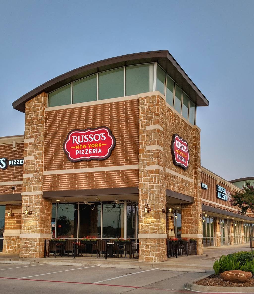 Russos New York Pizzeria at The Reserve | restaurant | 1708 Spring Green Blvd, Katy, TX 77494, USA | 8329817727 OR +1 832-981-7727