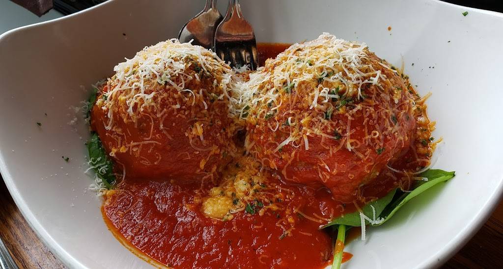 Fratelli Pasta Grill | restaurant | 13340 Lanoue St, Windsor, ON N8N 5E1, Canada | 5197350355 OR +1 519-735-0355