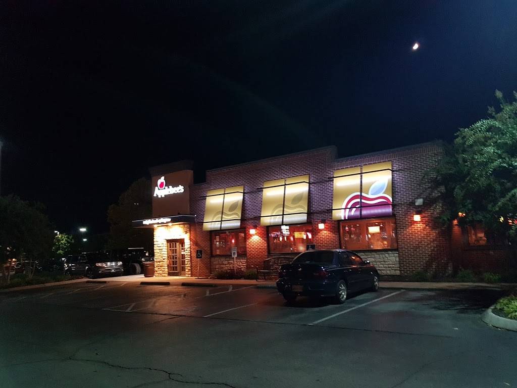Applebees Grill + Bar | restaurant | 1957 N Jackson St, Tullahoma, TN 37388, USA | 9313932270 OR +1 931-393-2270