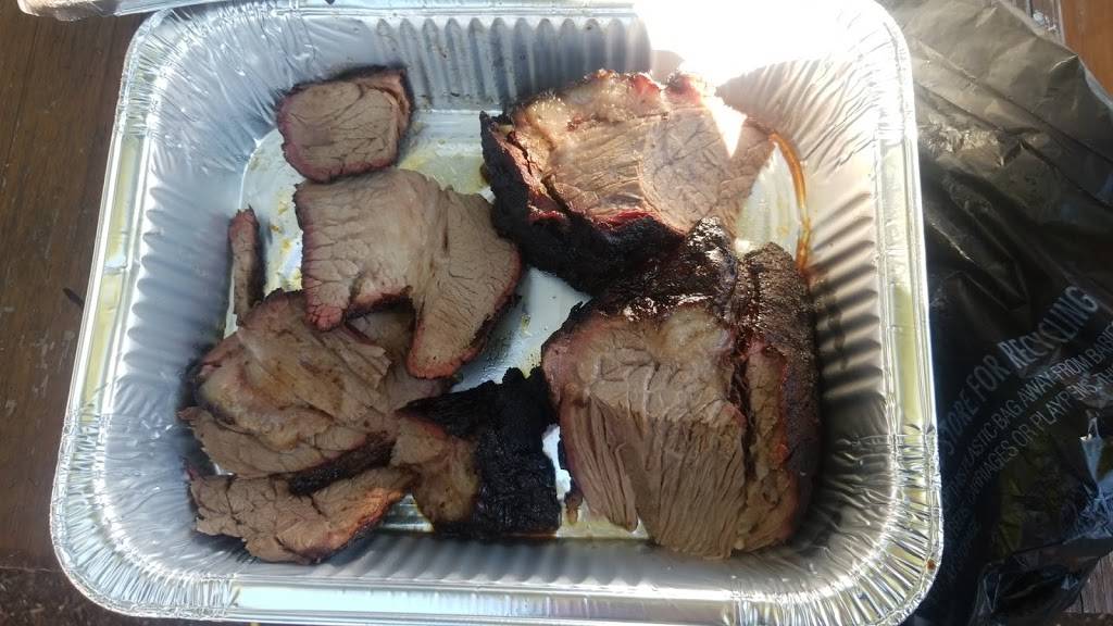 Mommas Texas Smokehouse | restaurant | 7355 FM 1960, Humble, TX 77346, USA | 8322174667 OR +1 832-217-4667