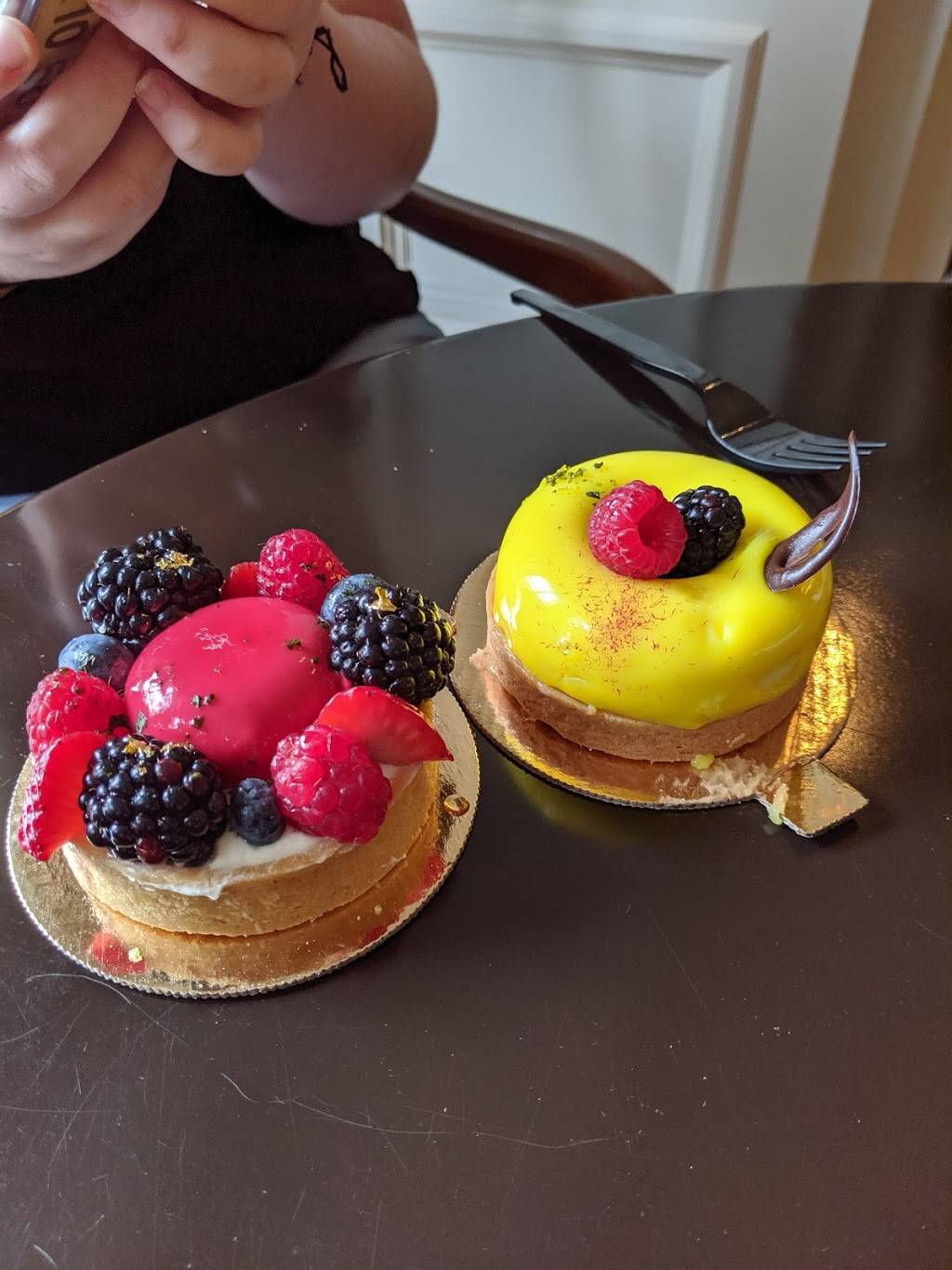 Le Petit Café | restaurant | 1080 Esplanade Ave, Lake Buena Vista, FL 32830, USA | 4079395277 OR +1 407-939-5277