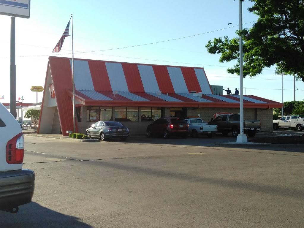 Whataburger | restaurant | 3160 SE Loop 820, Fort Worth, TX 76140, USA | 8175510576 OR +1 817-551-0576