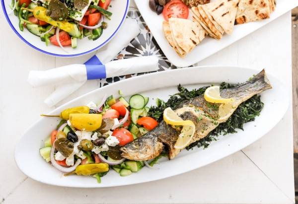 Colossus Greek Taverna | restaurant | 221 Lakeshore Rd E, Oakville, ON L6J 1H7, Canada | 9058498175 OR +1 905-849-8175