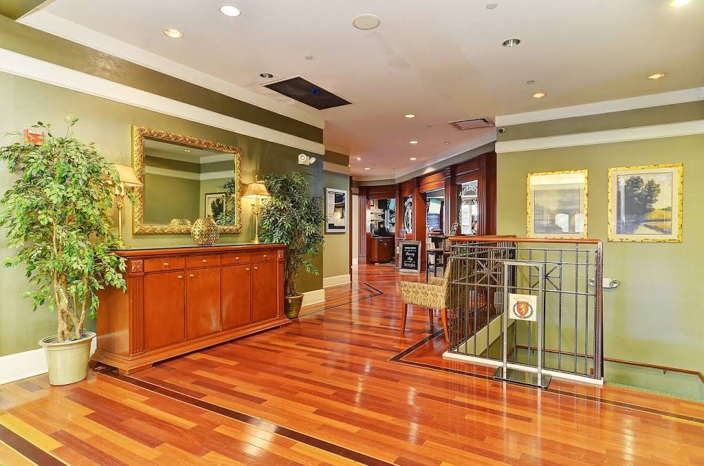 Griffin Room Restaurant & Bar | restaurant | 9600 Turnberry Trail Turnberry Country Club Village of Lakewood IL 60014 US, 9600 Turnberry Trail, Village of Lakewood, IL 60014, USA | 8154550501 OR +1 815-455-0501