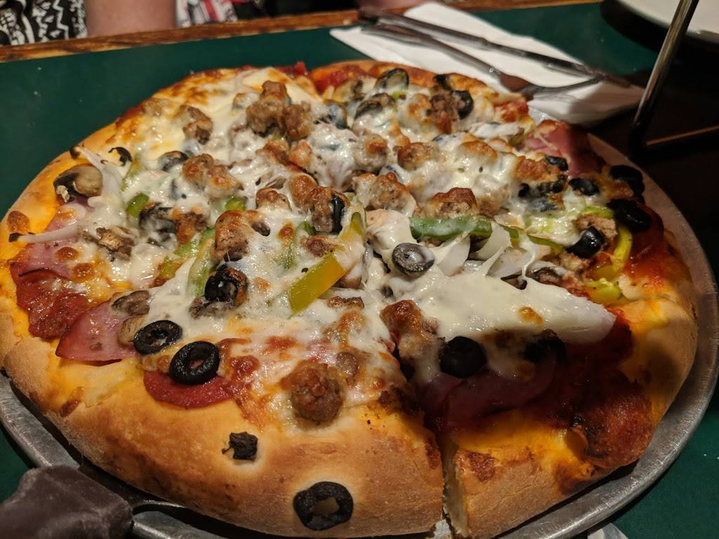 Marris Pizza & Pasta | restaurant | 1194 W Katella Ave, Anaheim, CA 92802, USA | 7145331631 OR +1 714-533-1631