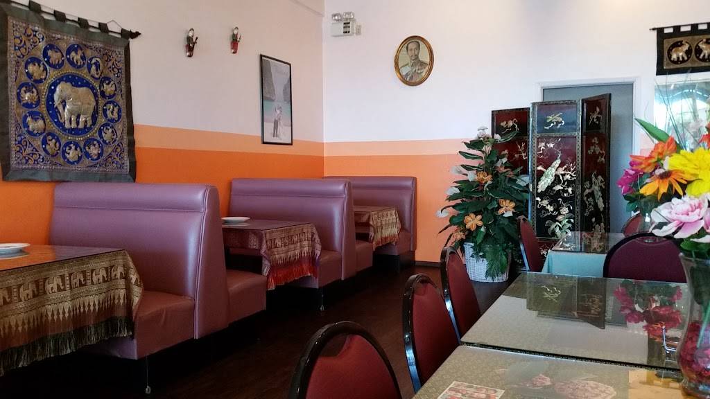 Bai Thong | restaurant | 4853 E Speedway Blvd, Tucson, AZ 85712, USA | 5208815068 OR +1 520-881-5068