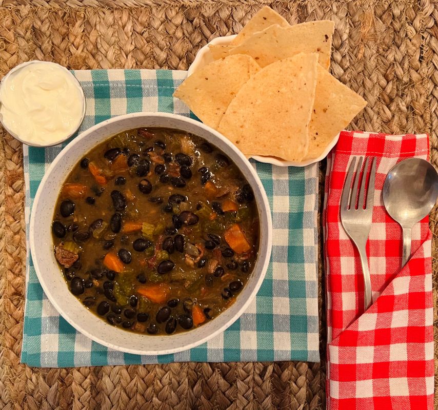 Your Moms Soups | restaurant | 6 Elmer St, Madison, NJ 07940, USA | 9735207792 OR +1 973-520-7792