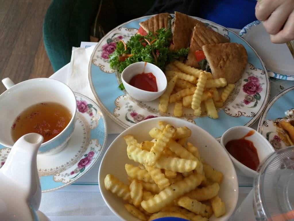 Royal Tea House | restaurant | 1 Great Neck Rd, Great Neck Plaza, NY 11021, USA | 5164720885 OR +1 516-472-0885