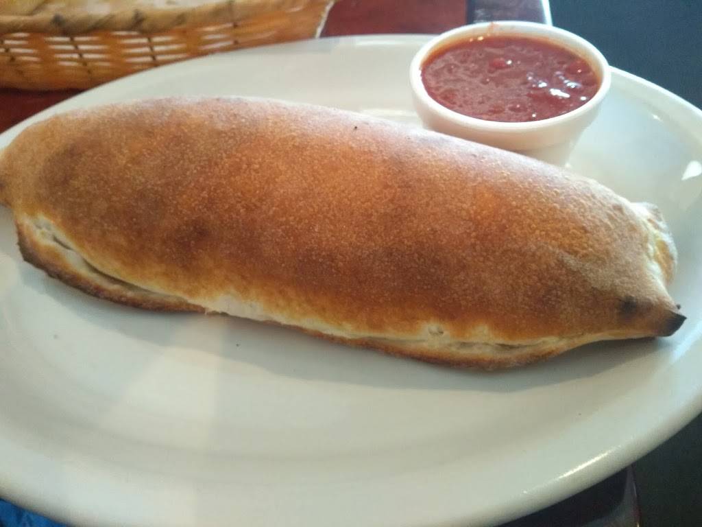 Napolis Italian Restaurant | restaurant | 3969 Teasley Ln, Denton, TX 76210, USA | 9403823344 OR +1 940-382-3344