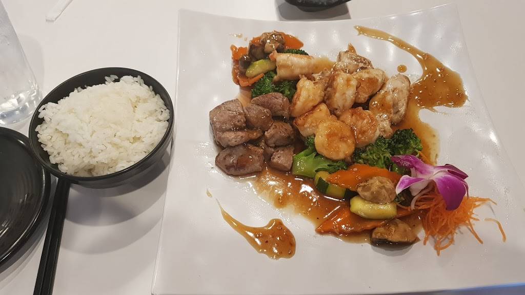 Yamato Sushi Train & Grill | restaurant | 7429 Pacific St Suite 1, Omaha, NE 68114, USA | 4029348898 OR +1 402-934-8898