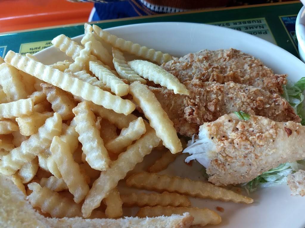 Chuck House | restaurant | 4430 NW 10th St, Oklahoma City, OK 73107, USA | 4059420852 OR +1 405-942-0852