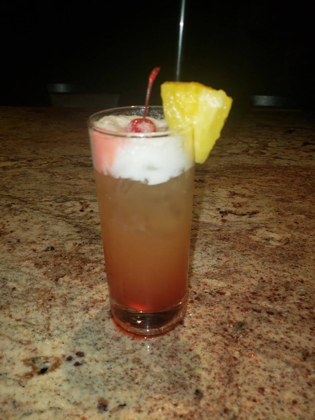 Exclusives bar and restaurant | restaurant | 700 N Salina St, Syracuse, NY 13208, USA | 3159922290 OR +1 315-992-2290