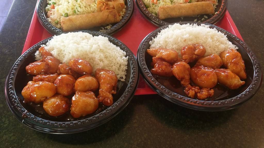 Lotus Blossom Café | restaurant | 1510 North Avenue of the Stars, Orlando, FL 32830, USA | 4079393463 OR +1 407-939-3463