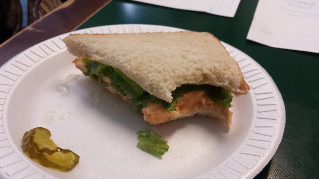 Corner Grill | restaurant | 1600 W Lexington Ave, High Point, NC 27262, USA | 3368876191 OR +1 336-887-6191