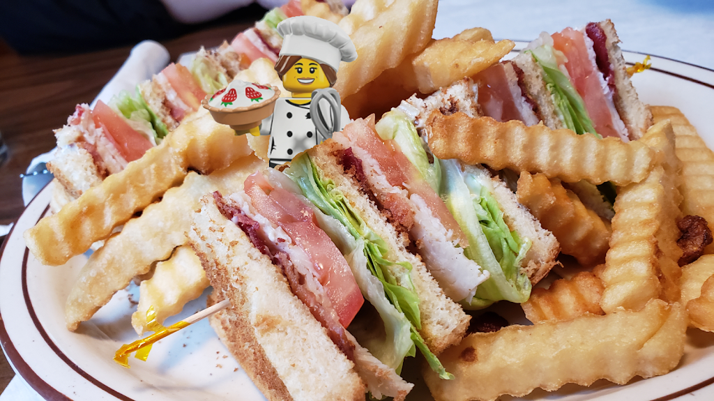 Royal Cafe | restaurant | 601 W 6th St, Mishawaka, IN 46544, USA | 5742042959 OR +1 574-204-2959