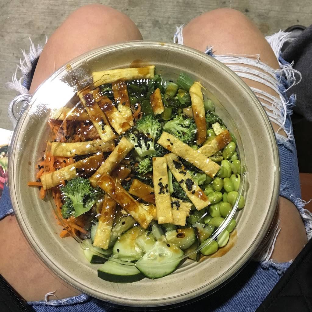 Freshii | restaurant | 90 Park Pl Blvd, Barrie, ON L4N 9A9, Canada | 7052301940 OR +1 705-230-1940