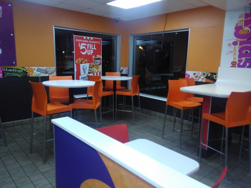 KFC | restaurant | 2401 N Meridian St, Indianapolis, IN 46208, USA | 3179232014 OR +1 317-923-2014