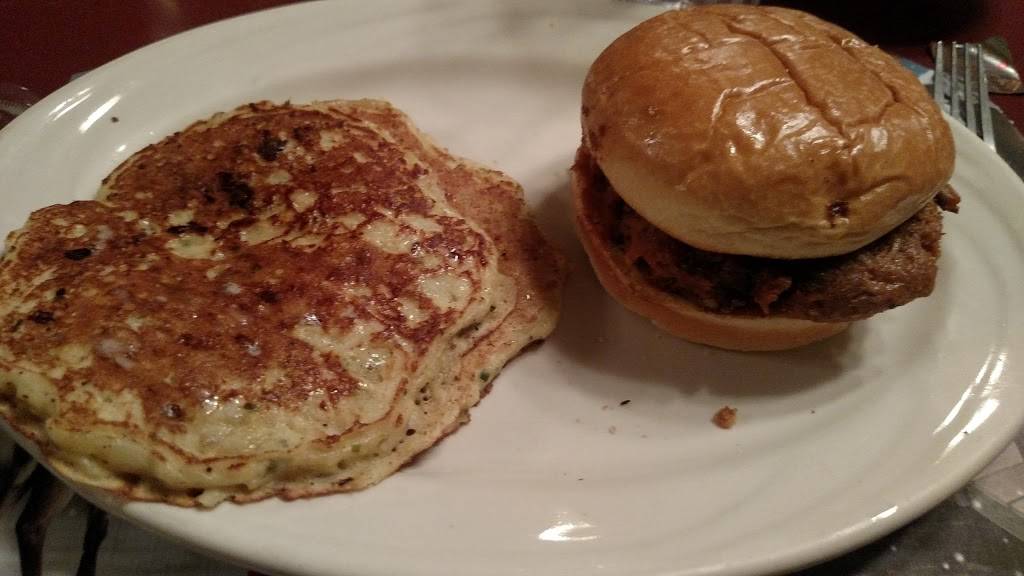 St James Restaurant | restaurant | 204 E Albion St, Avilla, IN 46710, USA | 2608972114 OR +1 260-897-2114