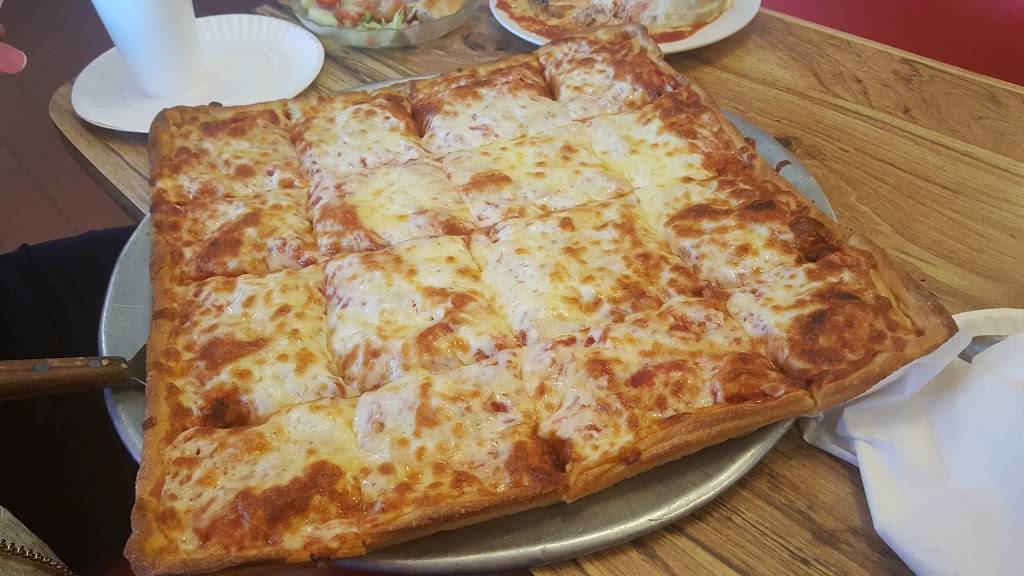 Taormina Pizza | restaurant | 1117 S Black Horse Pike, Blackwood, NJ 08012, USA | 8562325335 OR +1 856-232-5335