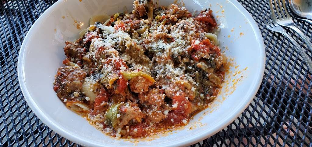 Scacchetti’s Ironwood Grille | restaurant | 6580 Ironwood Blvd, Canfield, OH 44406, USA | 3309674800 OR +1 330-967-4800