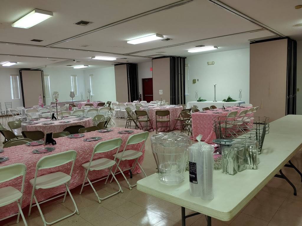 McDonalds | cafe | 1720 Palm Beach Lakes Blvd, West Palm Beach, FL 33401, USA | 5616404280 OR +1 561-640-4280