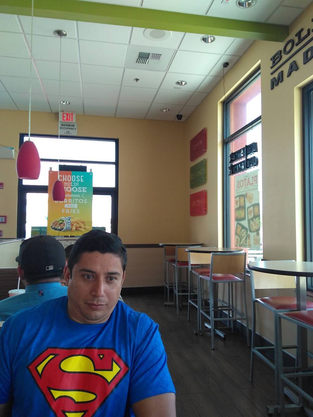 Del Taco | meal takeaway | 135 S. Central Valley Hwy, Shafter, CA 93263, USA | 6616305800 OR +1 661-630-5800