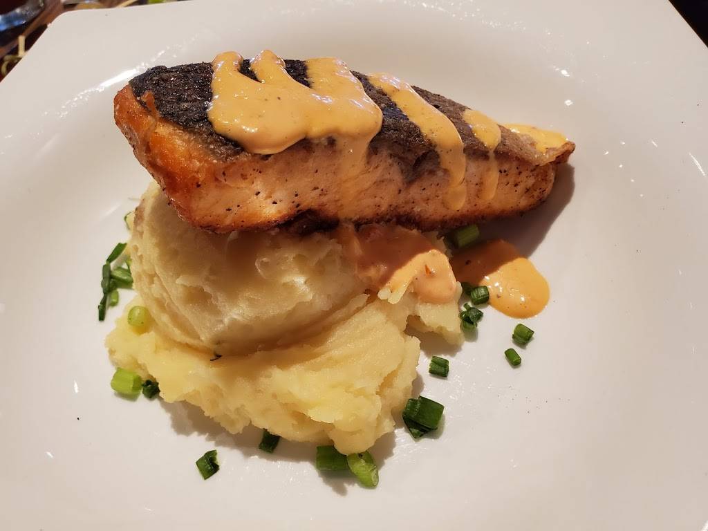 1300 On Fillmore | night club | 780 S. AIRPORT BLVD TERMINAL G, San Francisco, CA 94128, USA | 9254836078 OR +1 925-483-6078