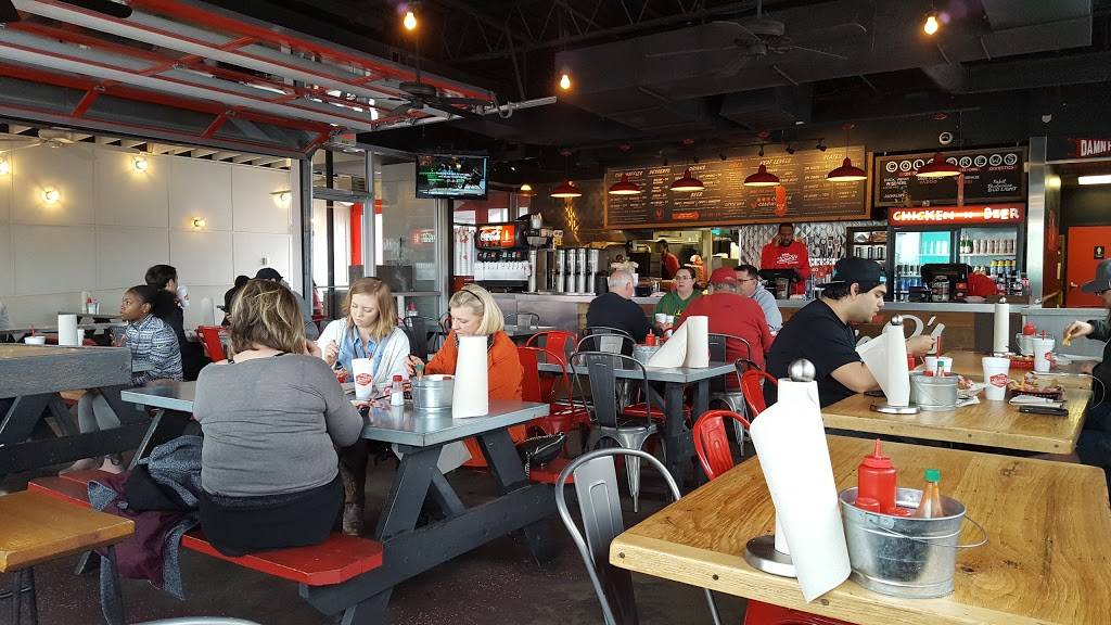 Hattie Bs Hot Chicken - West Nashville, TN | restaurant | 5209 Charlotte Ave, Nashville, TN 37209, USA | 6157127137 OR +1 615-712-7137