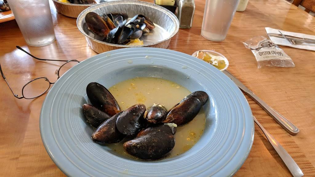 MountainView Station | restaurant | 79 Main St, Center Ossipee, NH 03814, USA | 6033011414 OR +1 603-301-1414