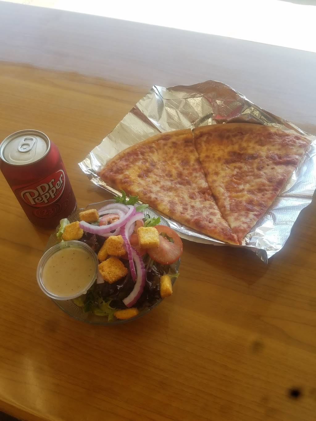 Lilsy Wood Fired Pizza | restaurant | 2840 De La Vina St B, Santa Barbara, CA 93105, USA | 8058982222 OR +1 805-898-2222