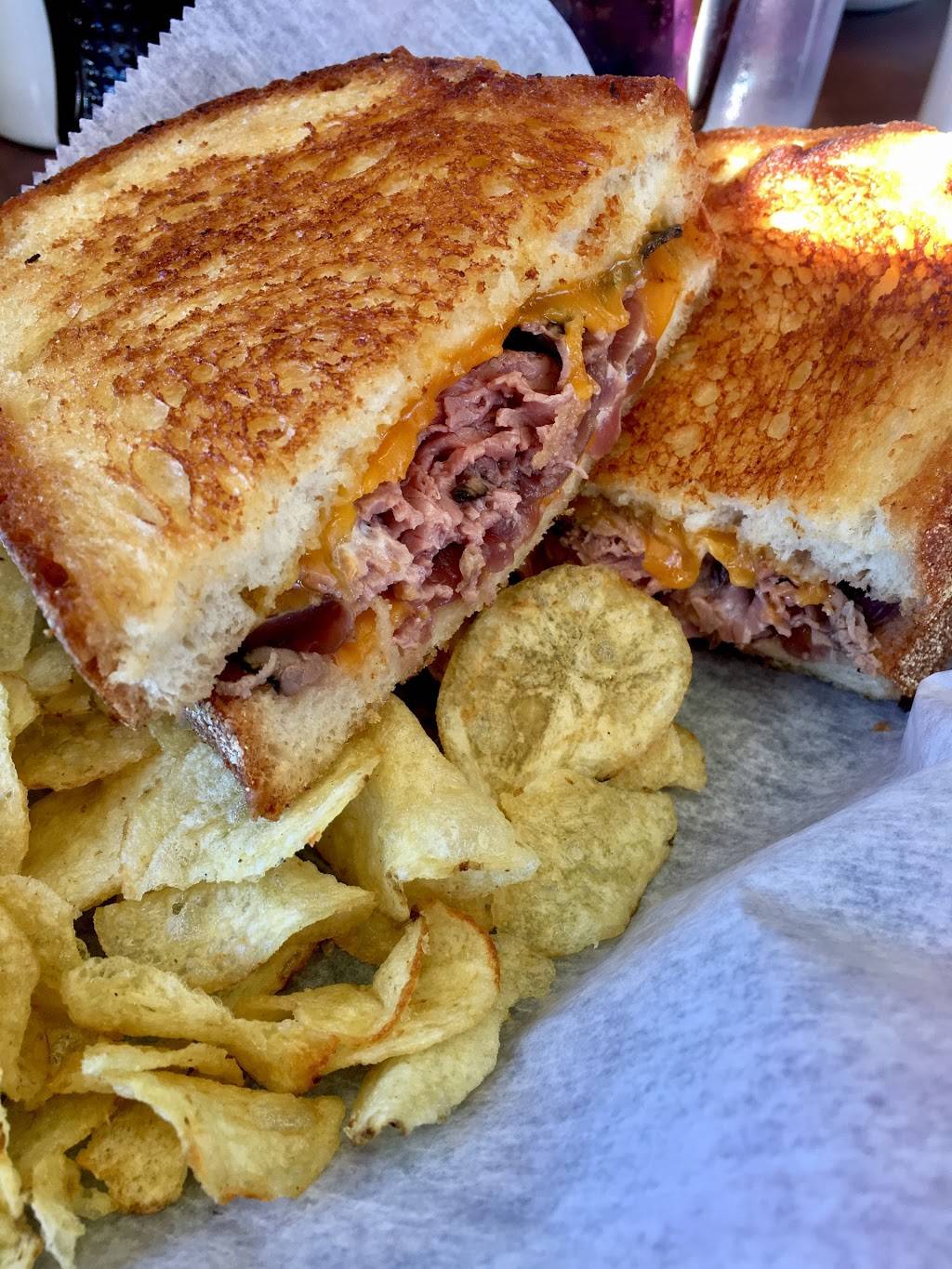 Corner Cafe | restaurant | 2000 Ocean St, Marshfield, MA 02050, USA | 7818378150 OR +1 781-837-8150