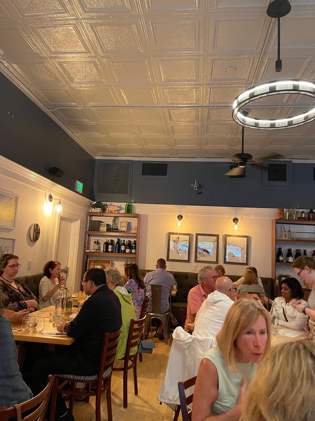 Duck Press | restaurant | 333 Main St, South Kingstown, RI 02879, USA | 4016619561 OR +1 401-661-9561