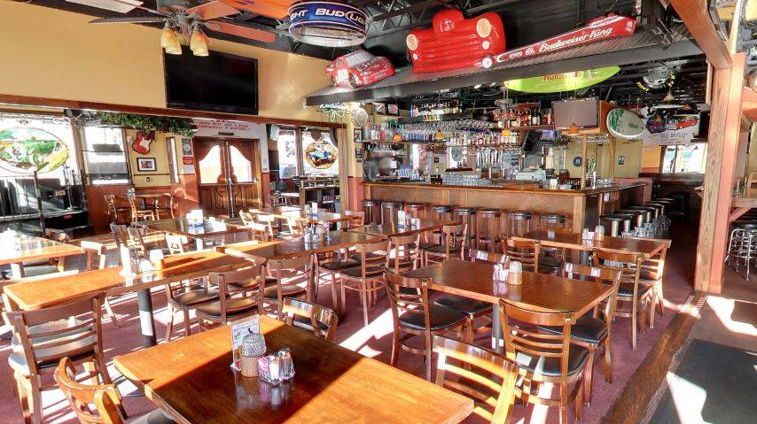 Sly McFly’s | restaurant | 700 Cannery Row, Monterey, CA 93940, USA | 8316498050 OR +1 831-649-8050