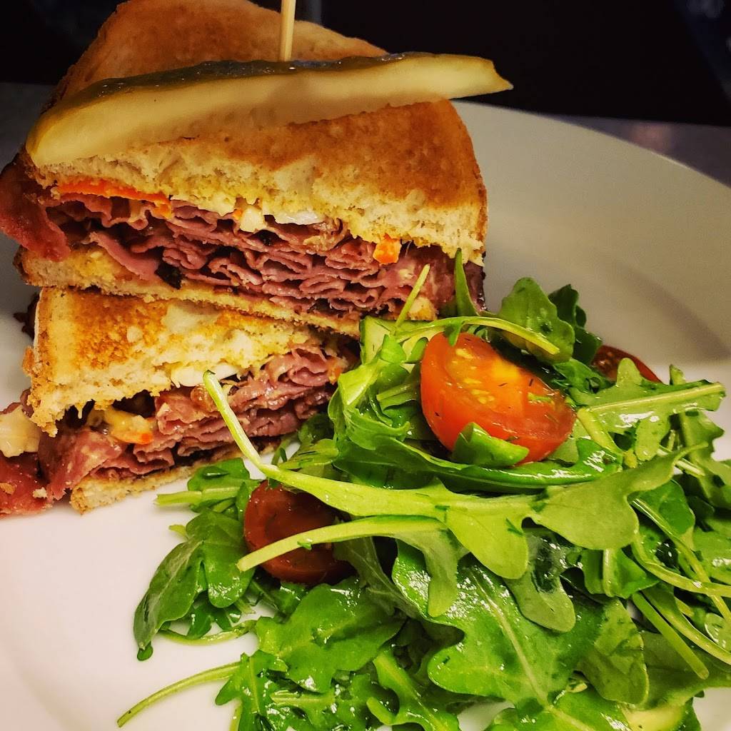 Toast On Bloor | restaurant | 3317 Bloor St W, Etobicoke, ON M8X 1E7, Canada | 4166025568 OR +1 416-602-5568